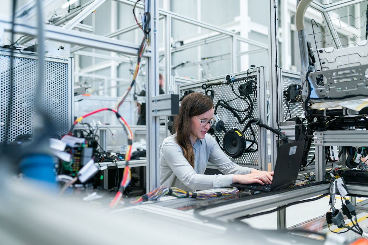 Principles of Advanced Manufacturing for Engineers