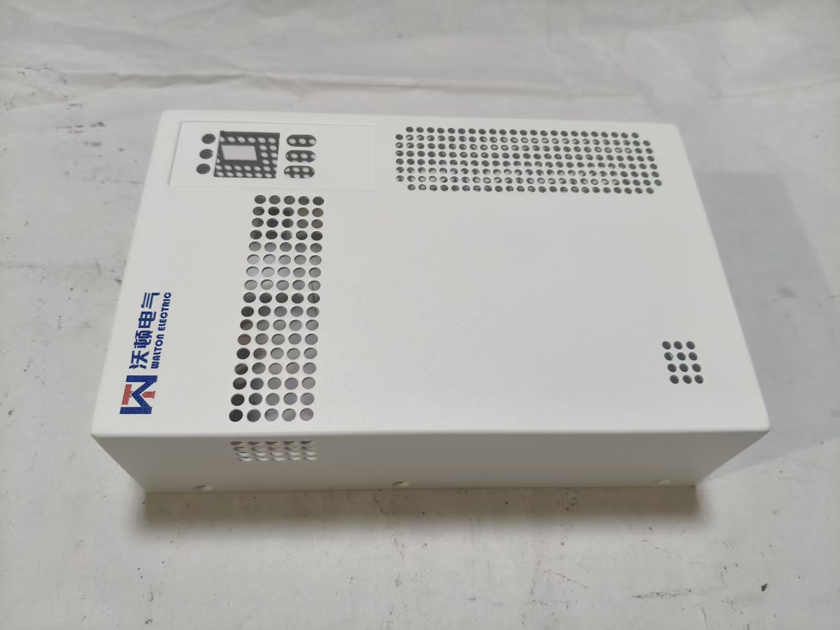 Caja de chapa metálica